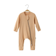 Công Ty Chuyên Xuất Khẩu Quần Áo Trẻ Em Và Cung Cấp Đồ Sơ Sinh Bệnh Viện